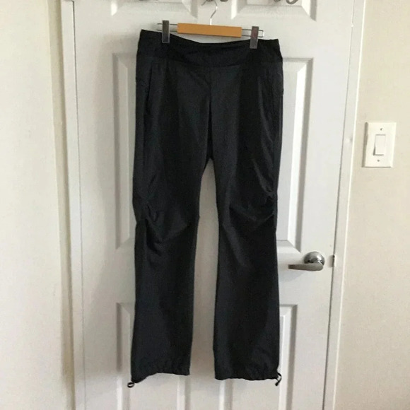 Lululemon Run lightweight straight leg Breathable Pant yoga Black SZ 10 - Picture 2 of 16